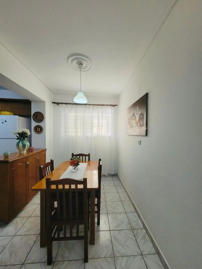 Anis Apartments Sarandë エクステリア 写真